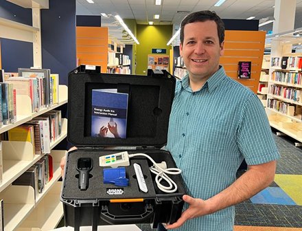 Energy audit kits help make Baysie homes more efficient