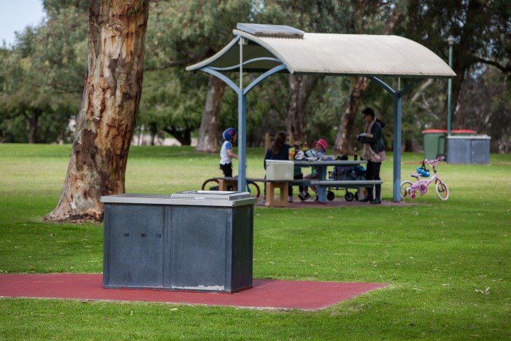 BBQs at Riverside Gardens West